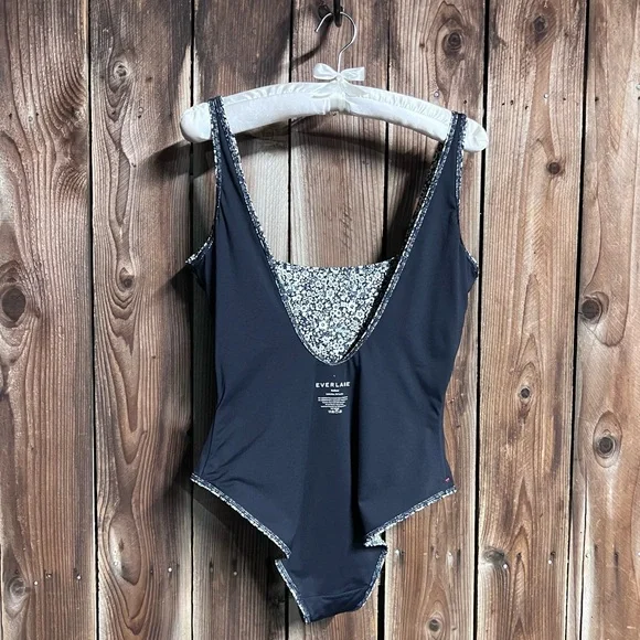 Everlane Square Neck Blue & White Floral Feminine Boho One Piece Swimsuit Sz L - Picture 14 of 16